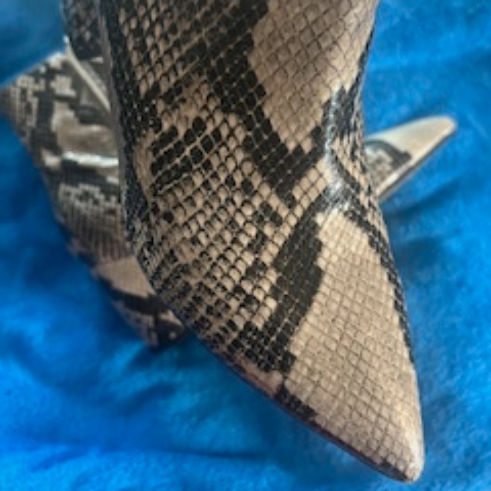 Marc Fisher Retire Snake Print Booties ankle boots size 8